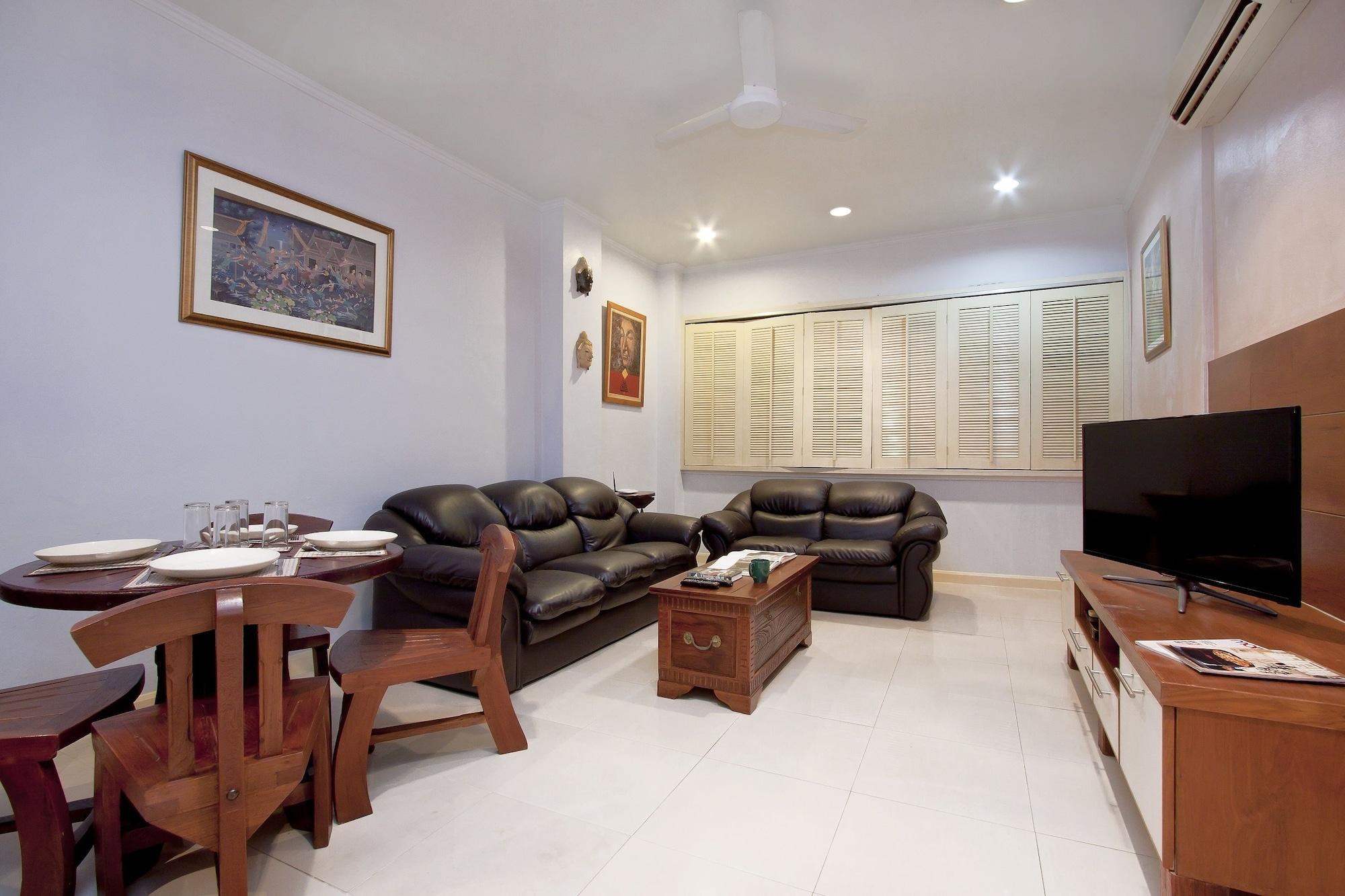 Argyle Apartments Pattaya Exterior photo