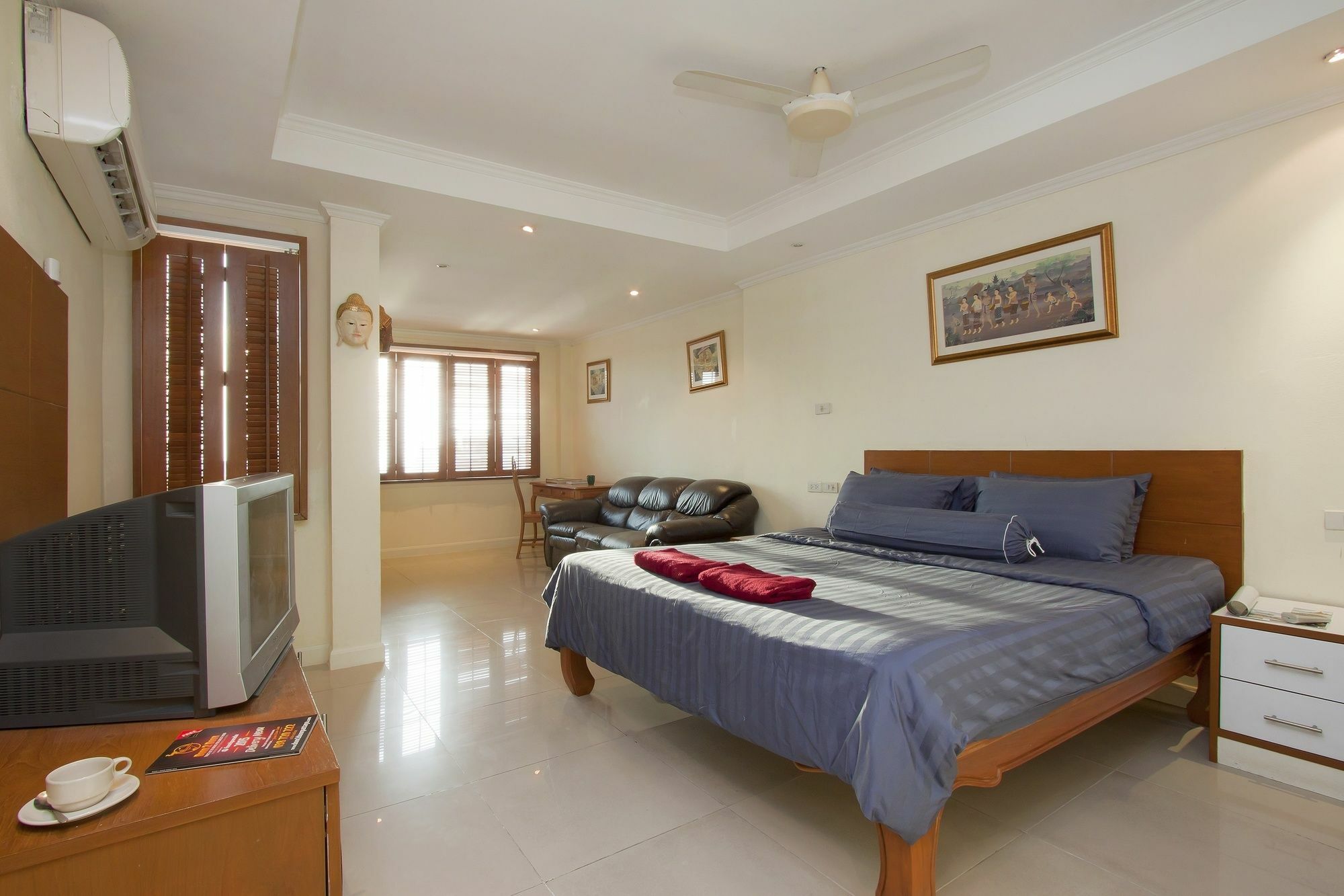 Argyle Apartments Pattaya Exterior photo