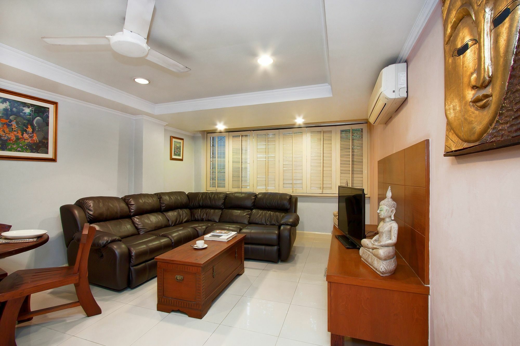 Argyle Apartments Pattaya Exterior photo